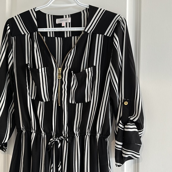 Striped Blouse - Picture 2 of 2